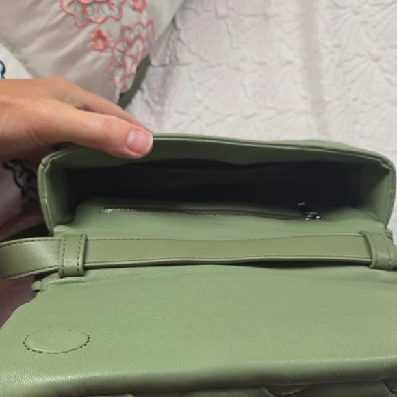 JW PEI Olive Green Maze Crossbody Bag - Picture 3 of 10